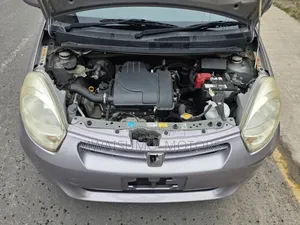 Toyota Passo 2011 Silver