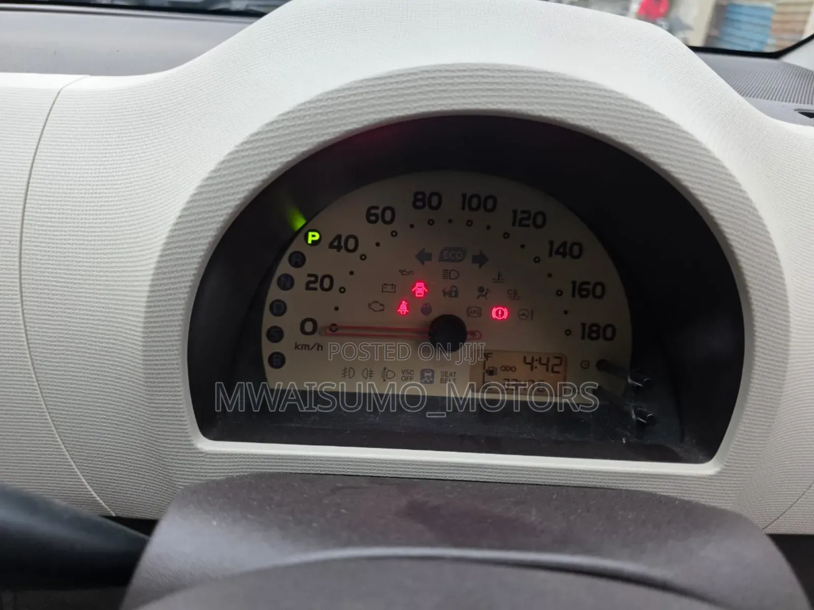 Toyota Passo 2011 Silver