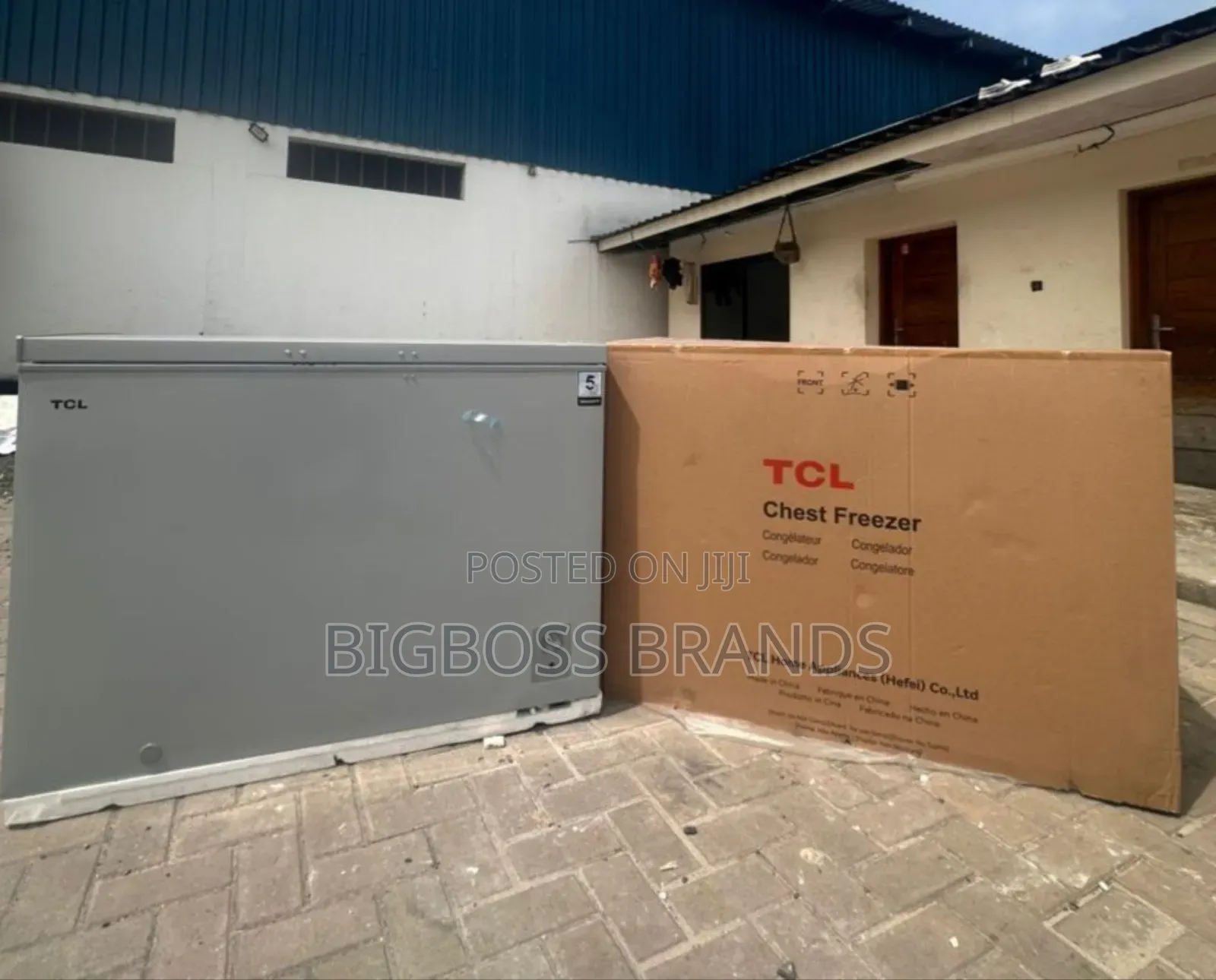 TCL Chest Freezer 300 Liters