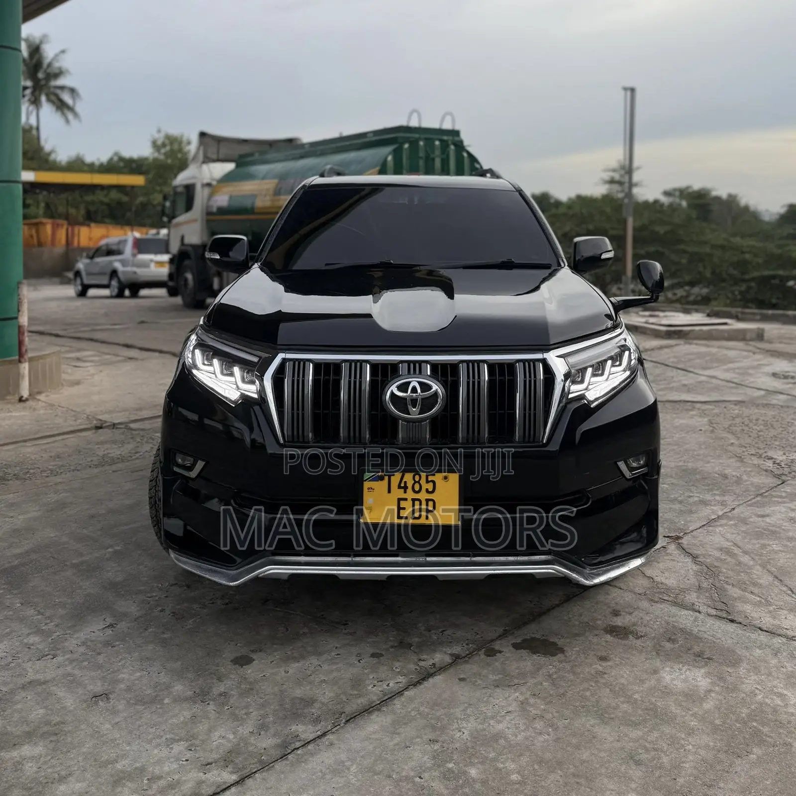 Toyota Land Cruiser Prado 2.8 2018 Black