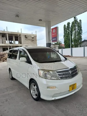 Toyota Alphard 2.4 Petrol AWD 2006 White