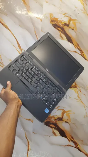 Laptop Dell Latitude 11 3190 4GB Intel Celeron SSD 128GB