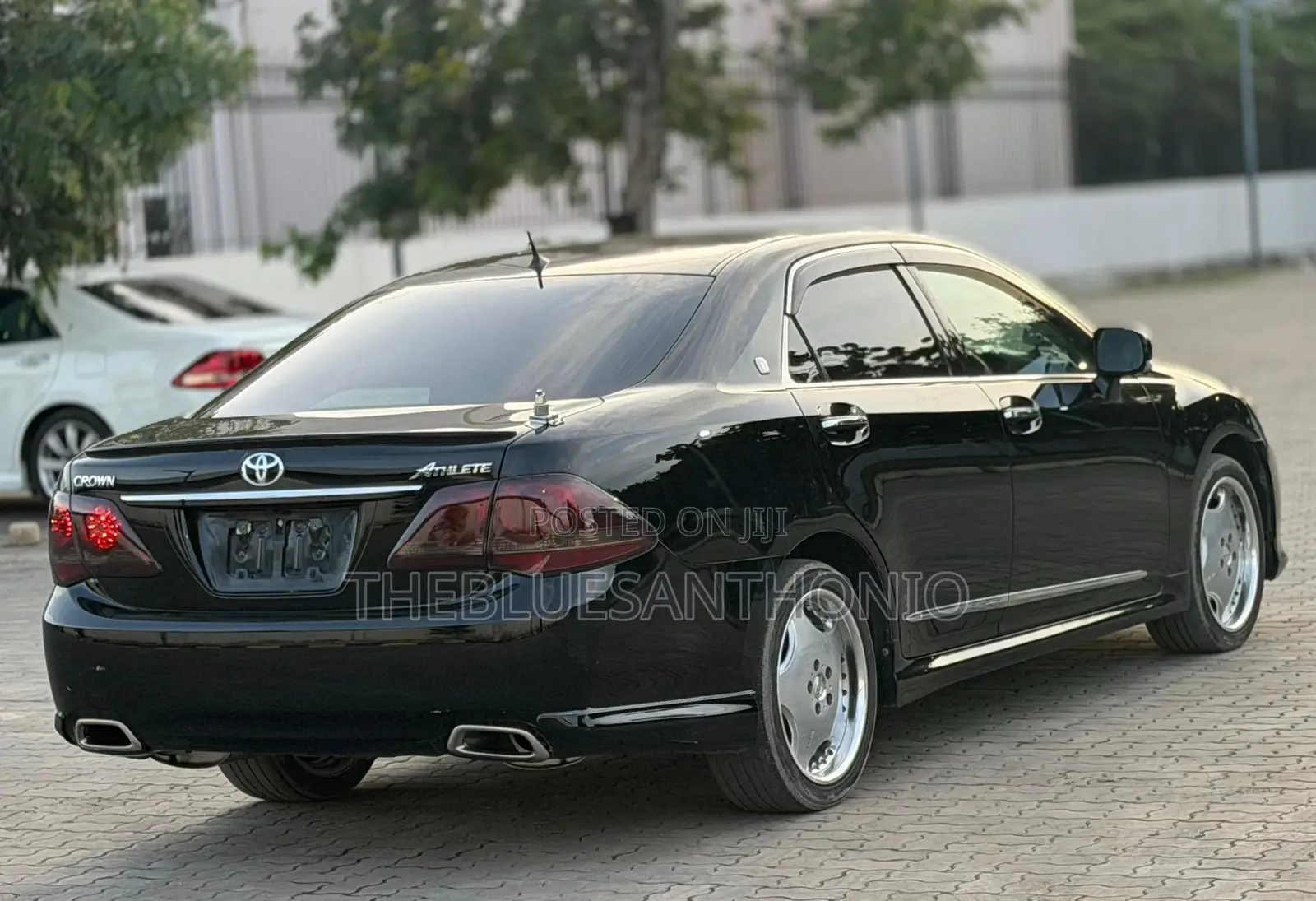 Toyota Crown 2009 Black