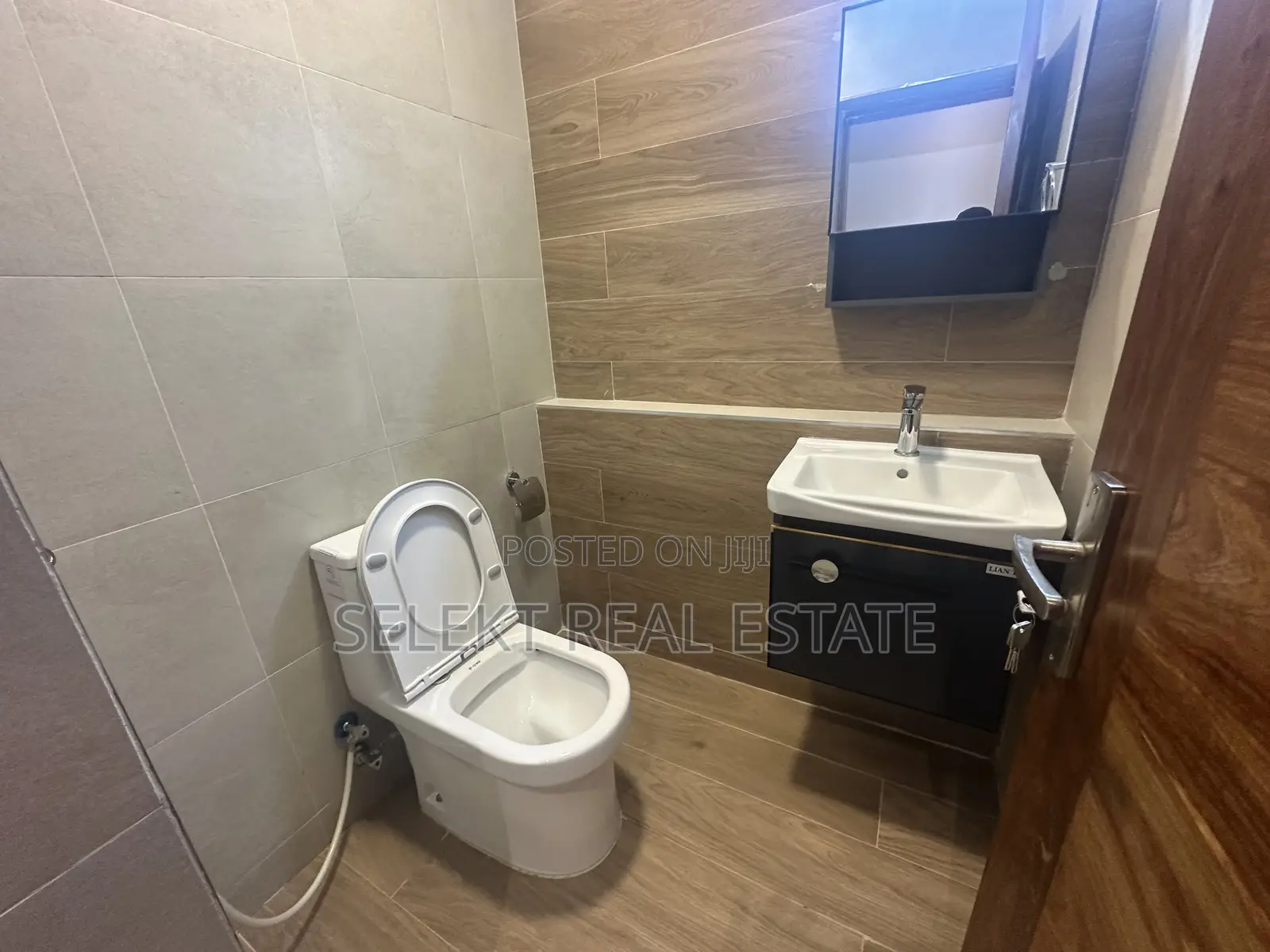 Furnished 3bdrm Apartment in Masaki for rent