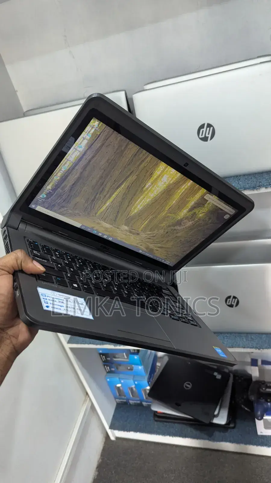 New Laptop Dell Latitude 13 3340 8GB Intel Core i3 HDD 500GB