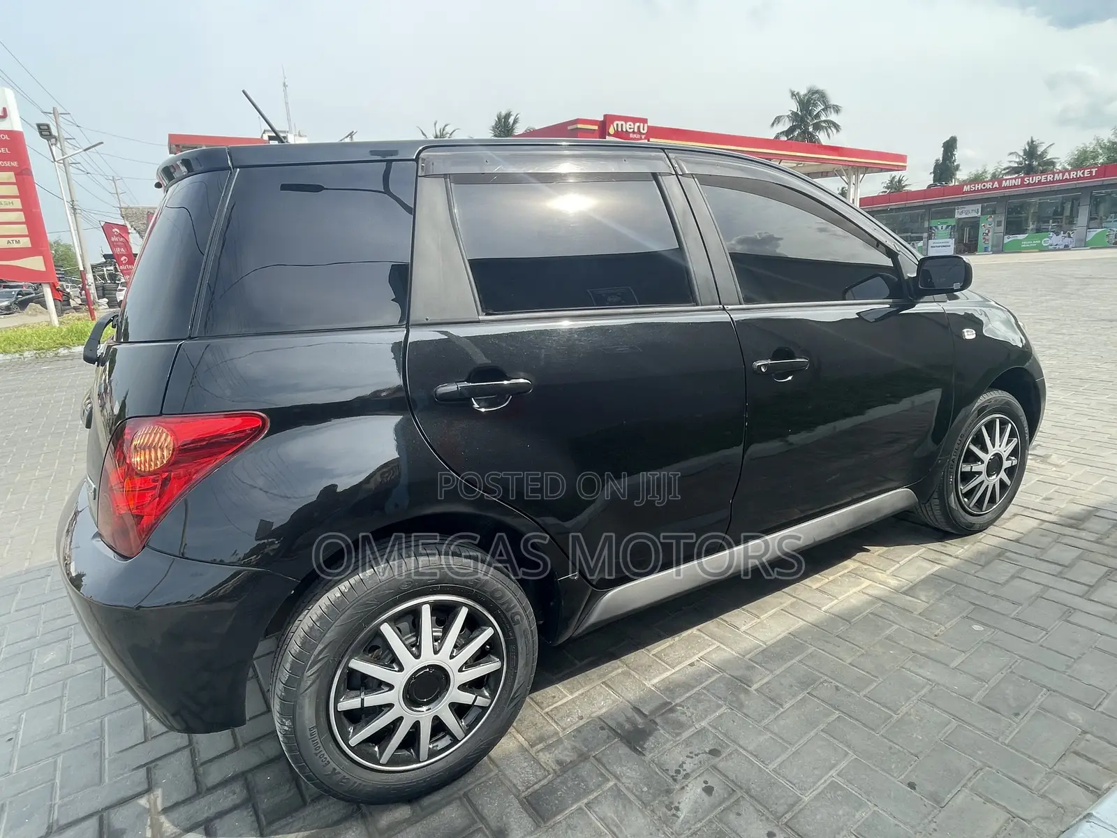 Toyota IST 2004 Black