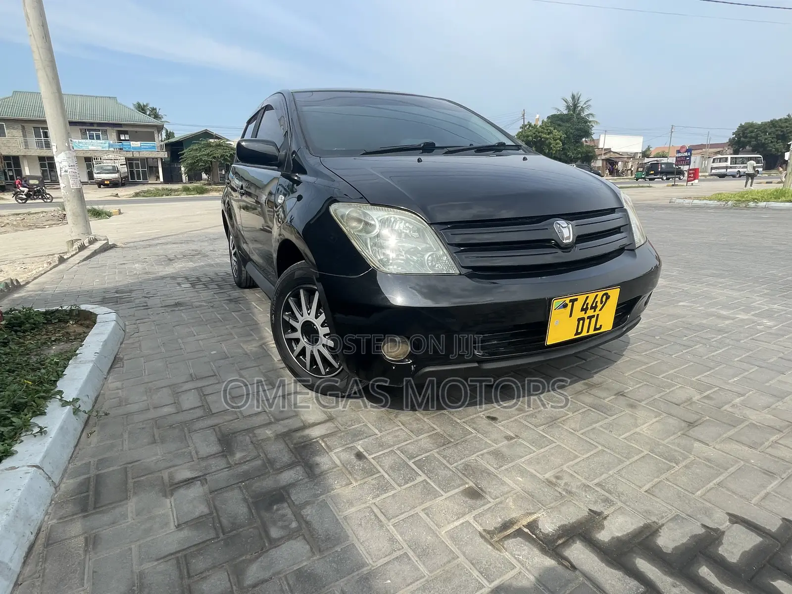 Toyota IST 2004 Black
