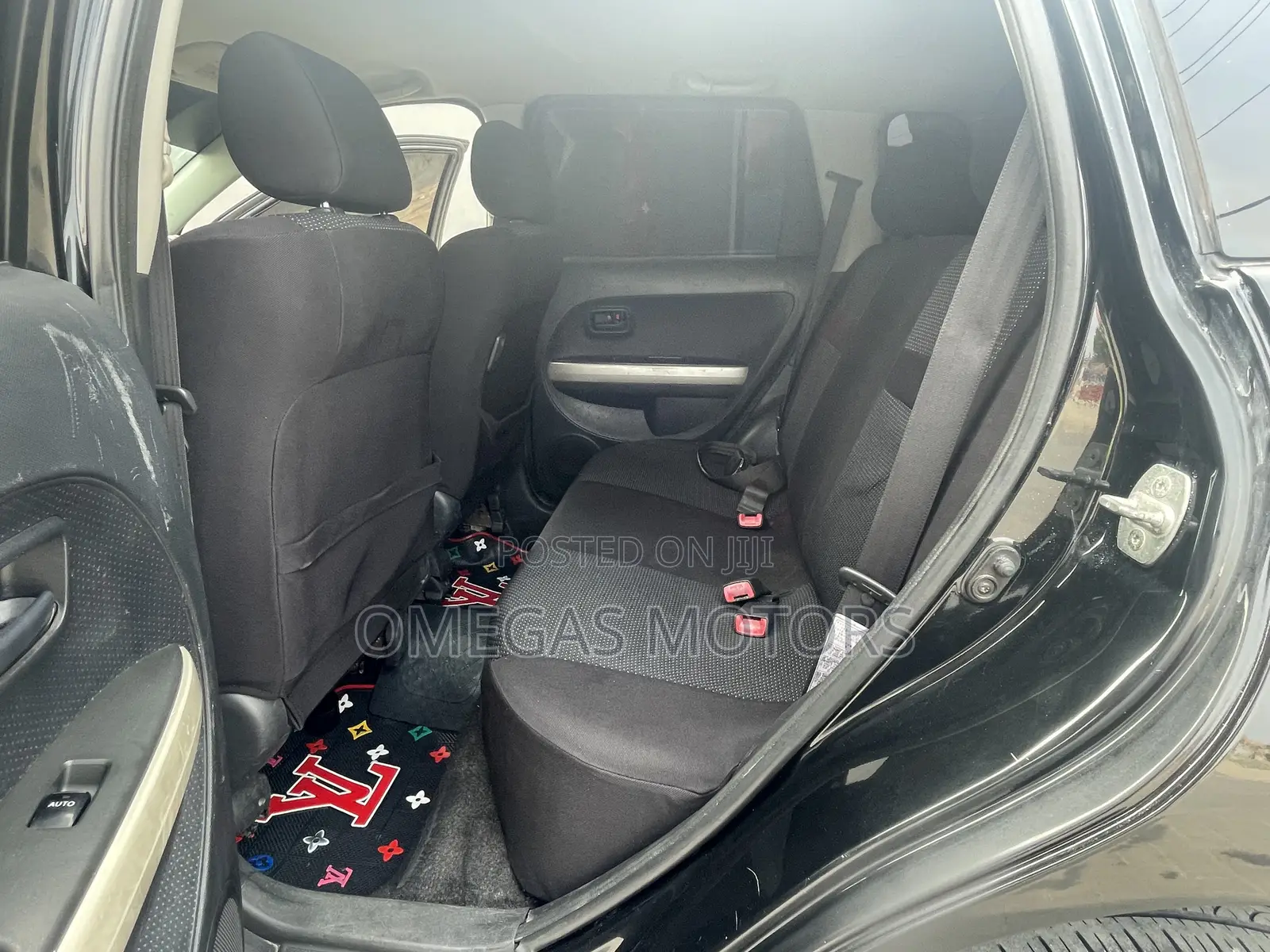 Toyota IST 2004 Black