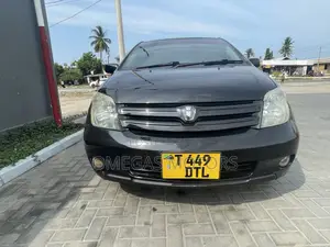 Toyota IST 2004 Black