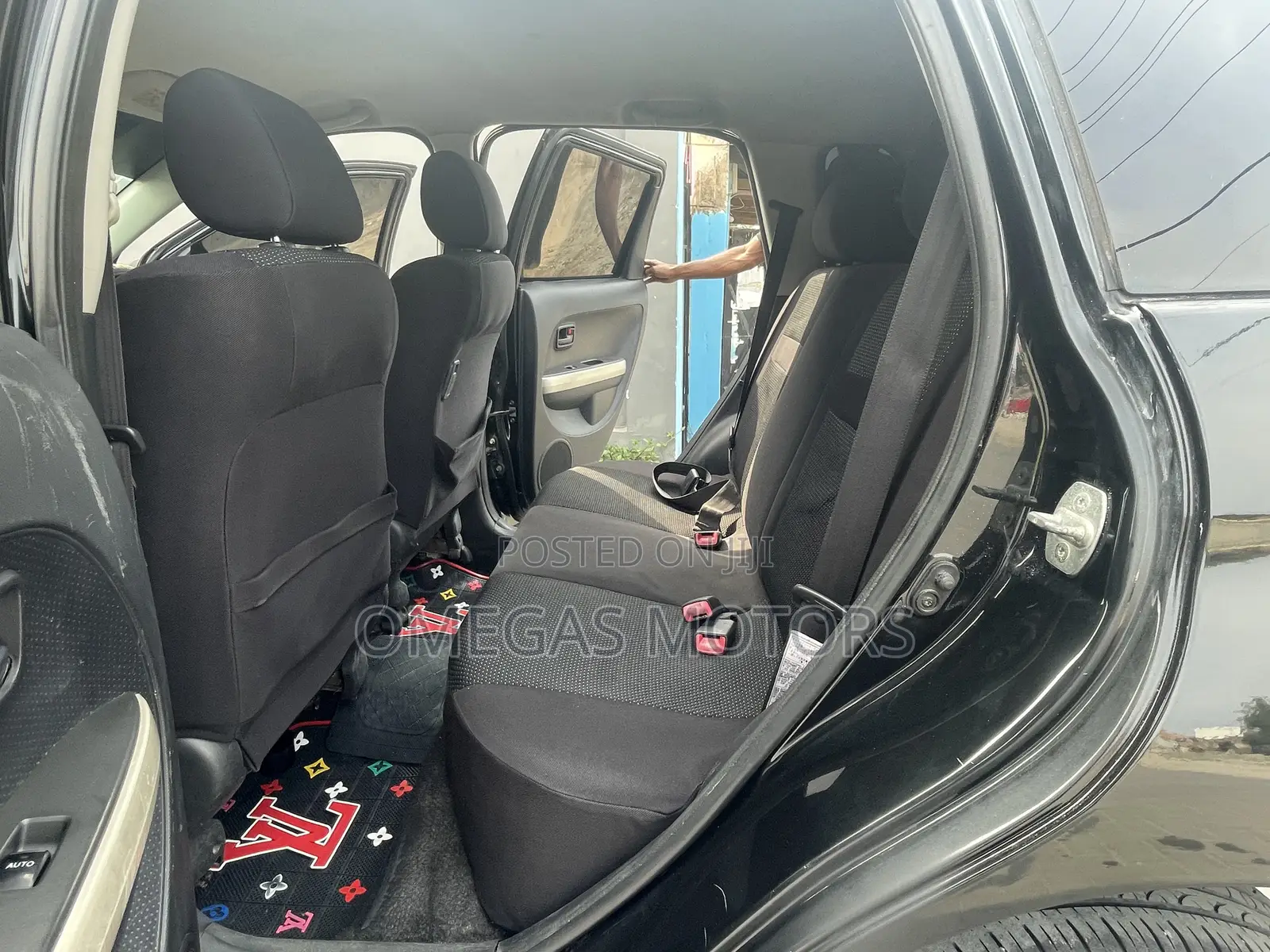 Toyota IST 2004 Black