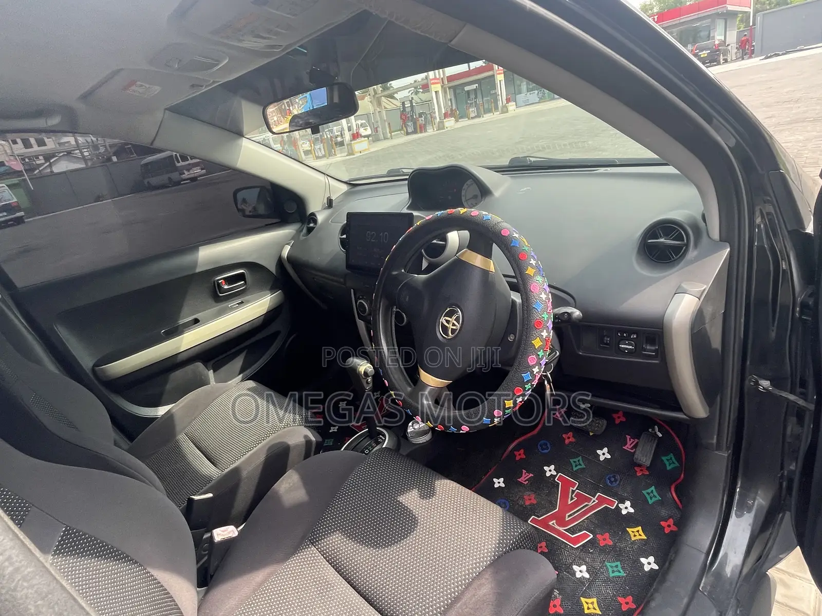 Toyota IST 2004 Black