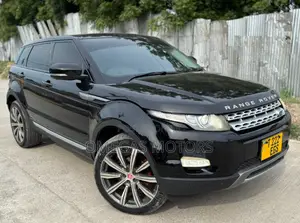 Land Rover Range Rover Evoque Pure AWD 5-Door 2013 Black