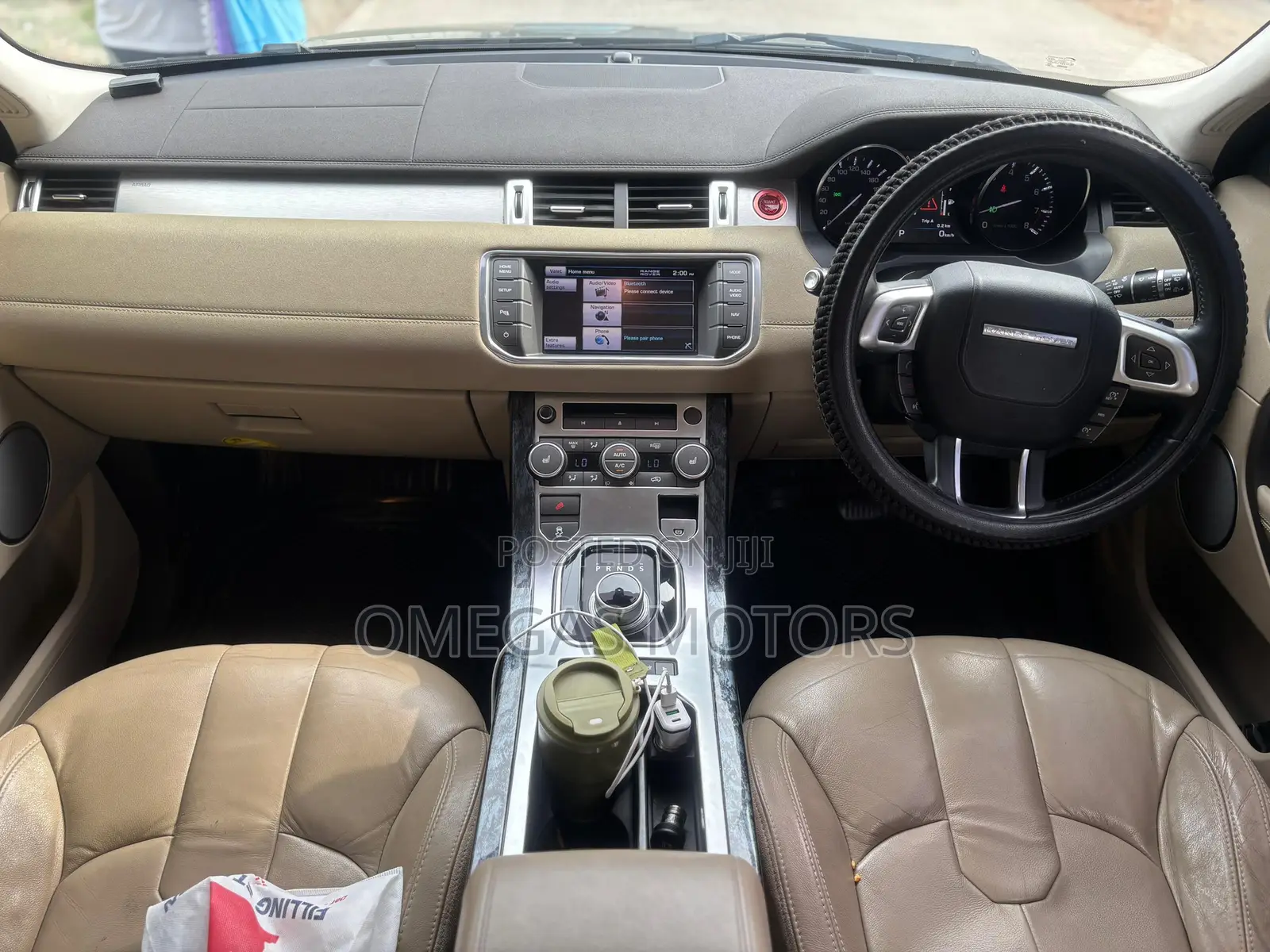 Land Rover Range Rover Evoque Pure AWD 5-Door 2013 Black