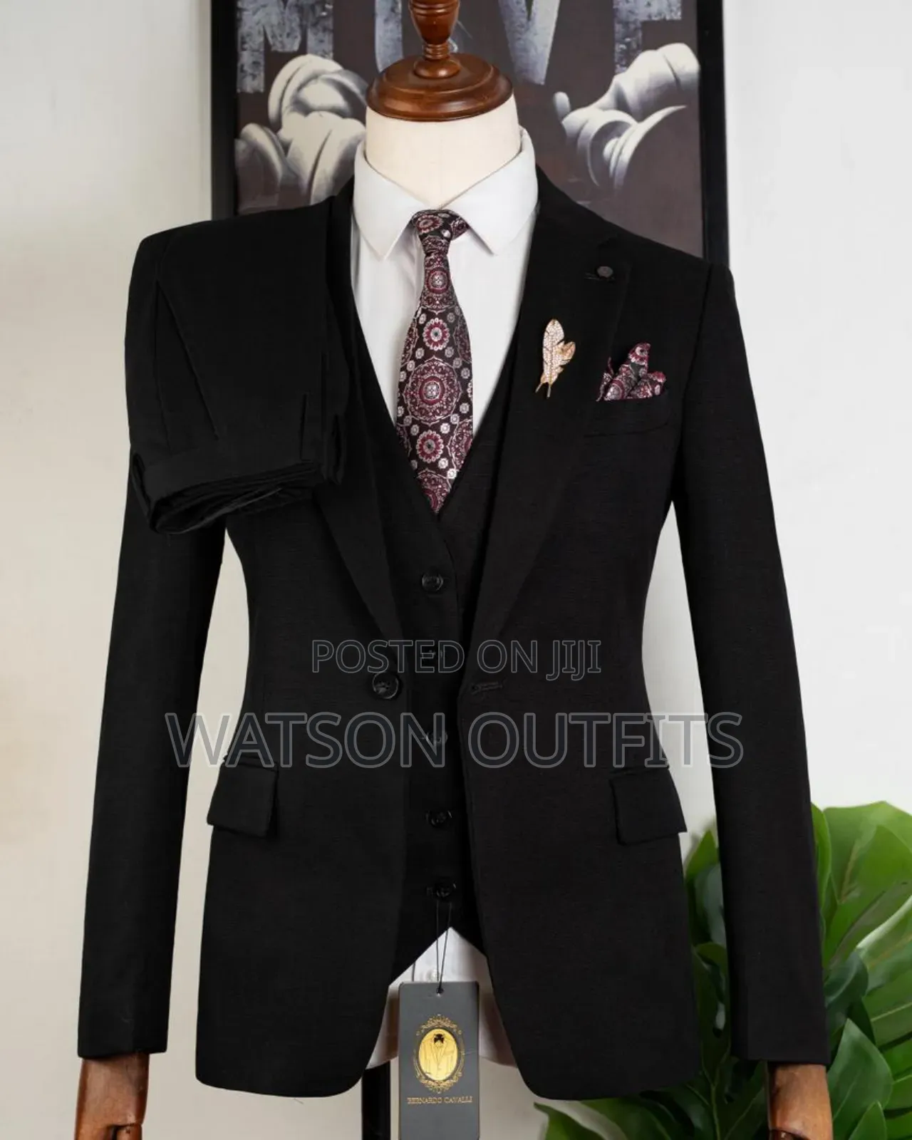 Men's New Suits Mario Casas Marshalino and Benardo Cavalli