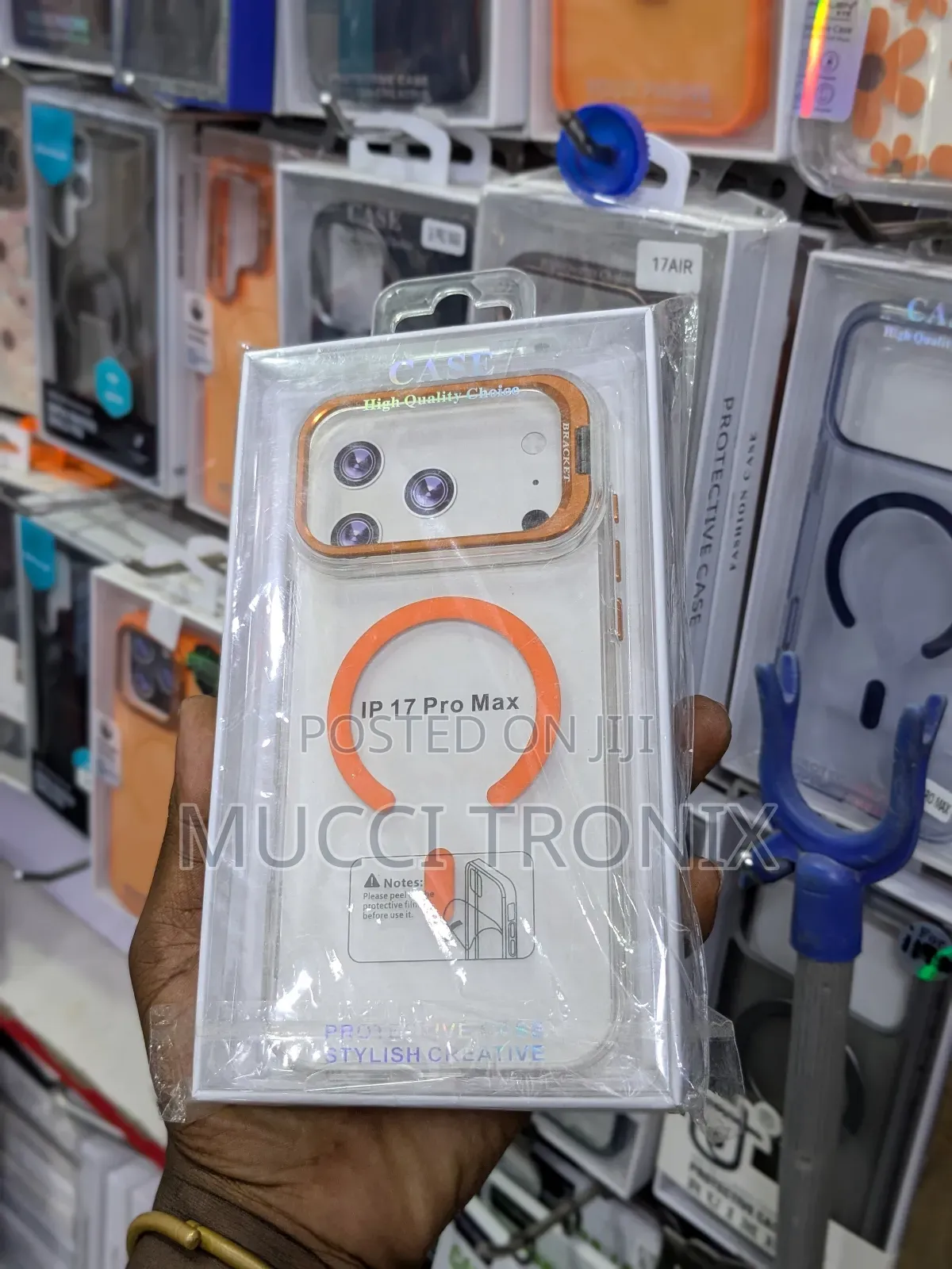 iPhone 17 Pro Max Cover