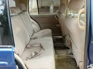 Toyota Raum 2003 Blue