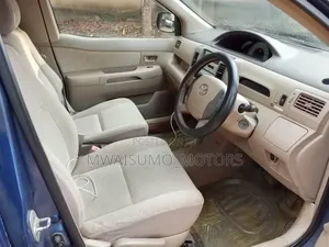 Toyota Raum 2003 Blue
