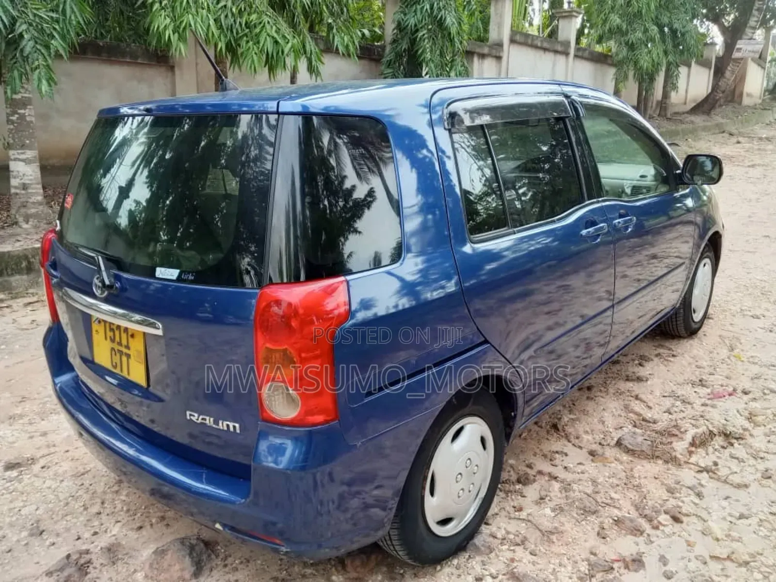 Toyota Raum 2003 Blue