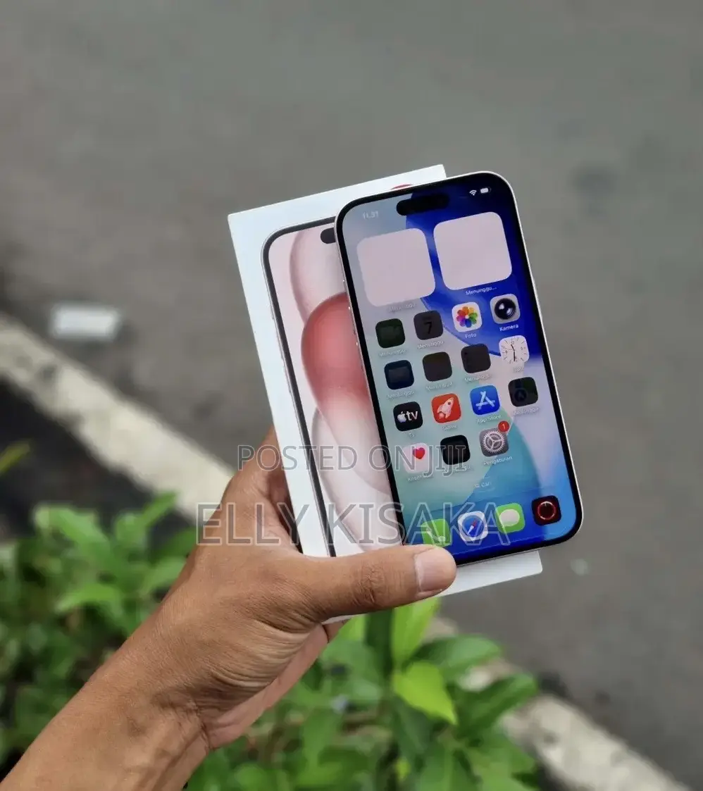 New Apple iPhone 15 128 GB Pink