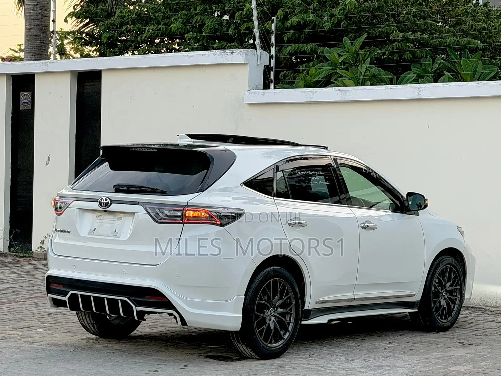 Toyota Harrier 2015 White