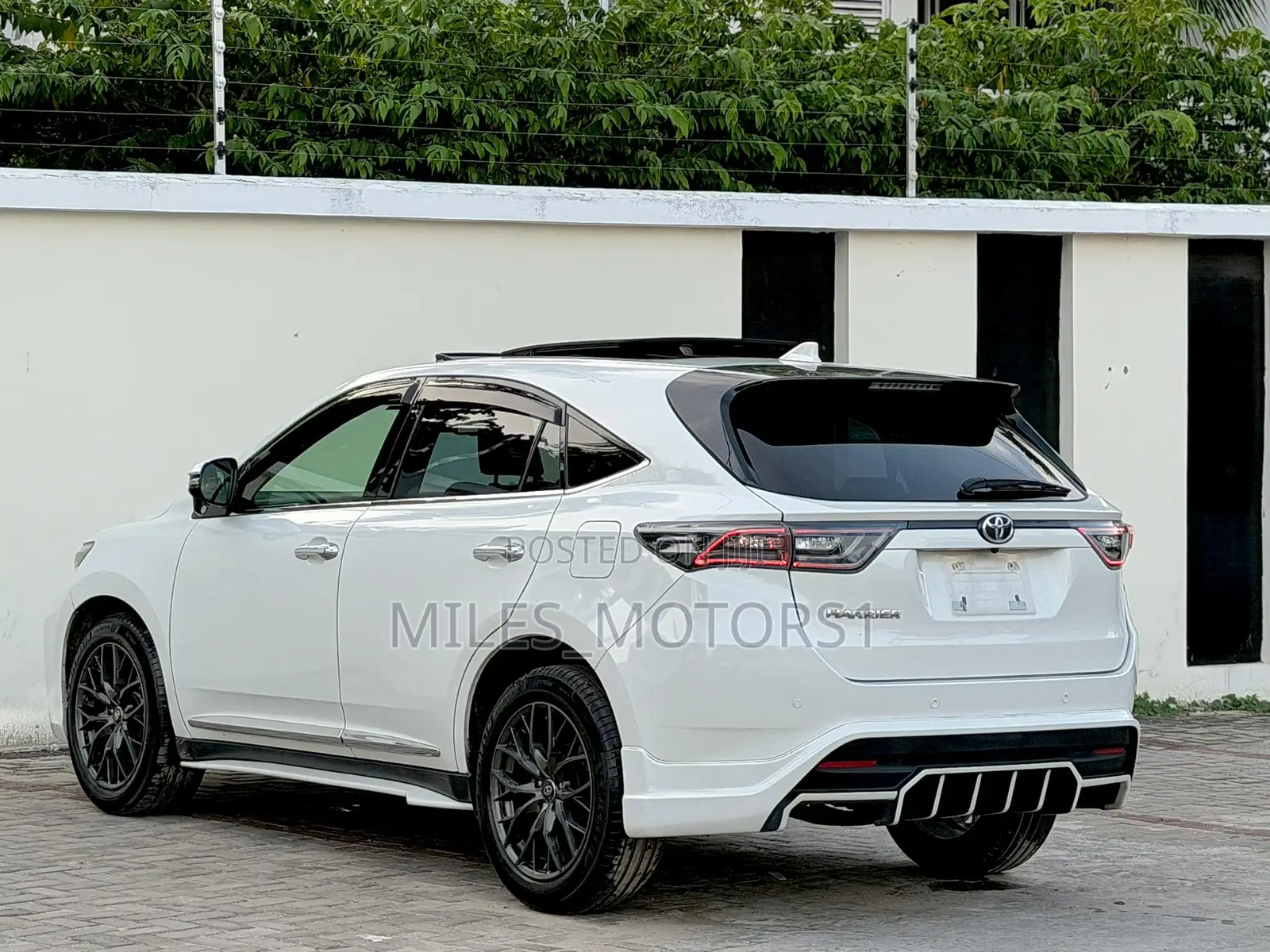 Toyota Harrier 2015 White