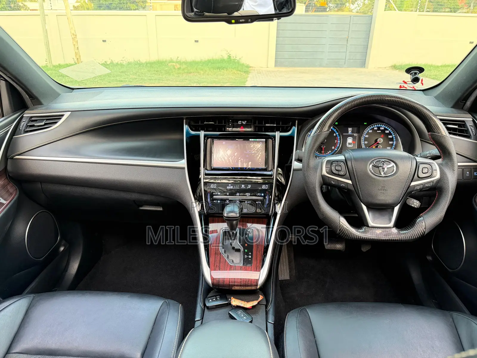 Toyota Harrier 2015 White