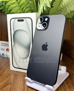 New Apple iPhone 15 256 GB Black