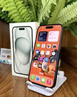 New Apple iPhone 15 256 GB Black