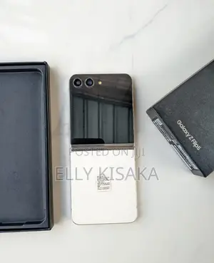 New Samsung Galaxy Z Flip 5 256 GB Black