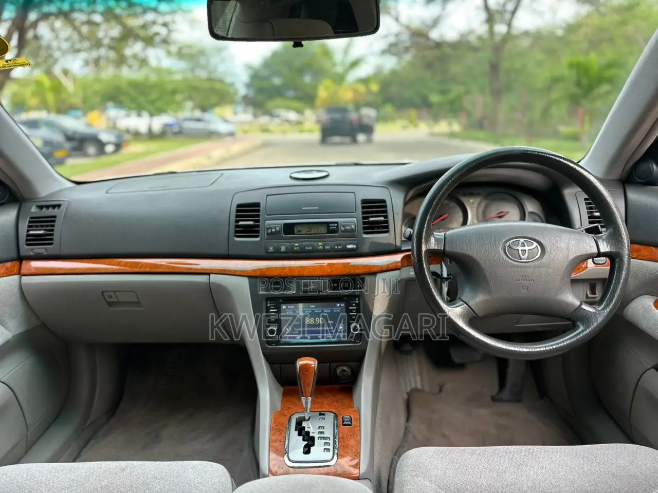 Toyota Mark II 2002 Silver