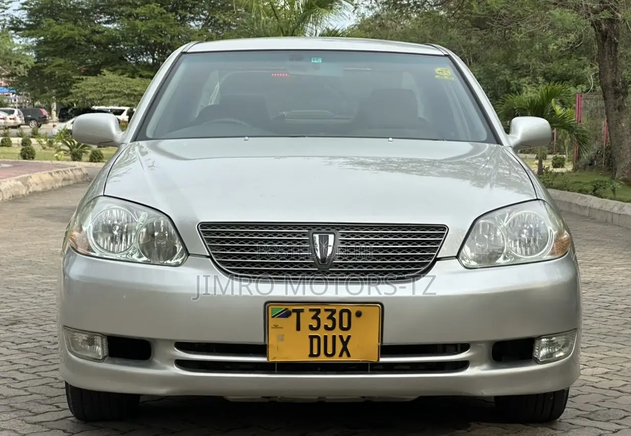 Toyota Mark II 2002 Silver