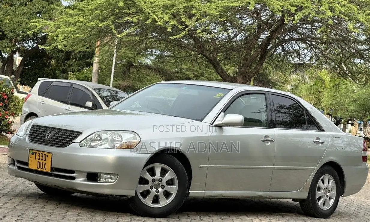 Toyota Mark II 2.0 RWD 2002 Silver