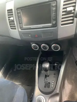 Mitsubishi Outlander 2.0 Di-D 2007 Black