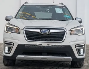 Subaru Forester 2018 White