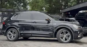 Volkswagen Tiguan 2017 Black