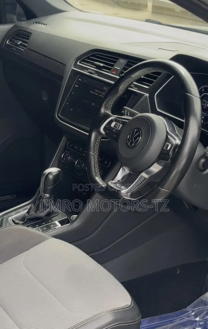 Volkswagen Tiguan 2017 Black