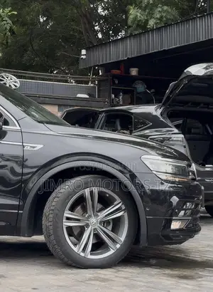 Volkswagen Tiguan 2017 Black