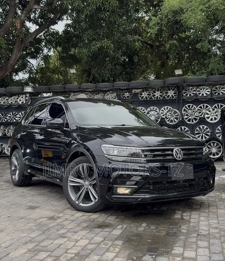 Volkswagen Tiguan 2017 Black