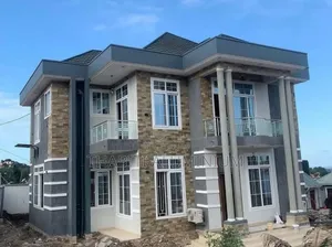 Fundi Wa Kutengeneza Dirisha Na Milango Ya Aluminium Na PVC Dar