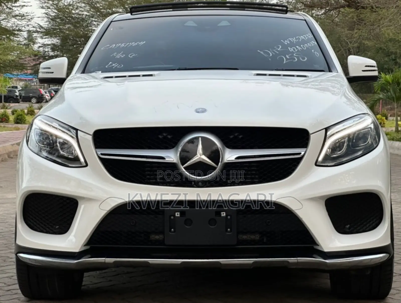 Mercedes-Benz GLE-Class 2019 White