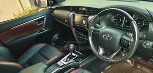 Toyota Fortuner 2023 White