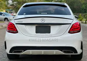 Mercedes-Benz C200 2014 White