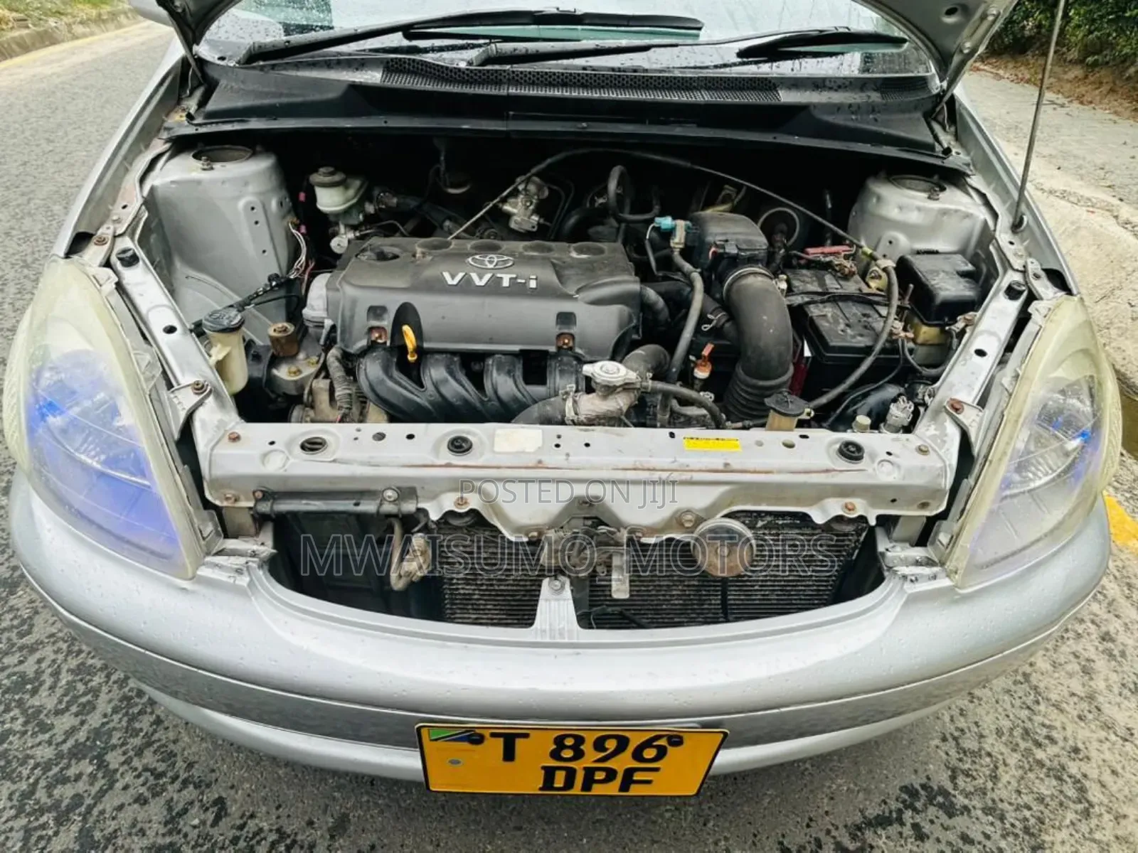 Toyota Vitz 2003 Silver