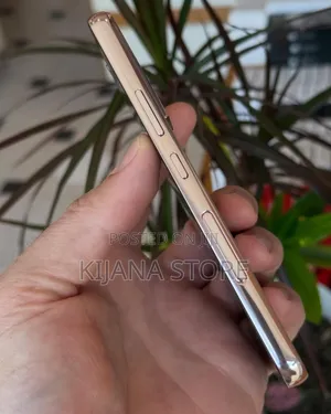 New Samsung Galaxy S22 5G 256 GB Pink