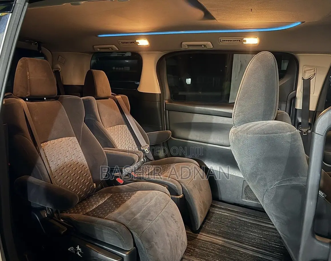 Toyota Vellfire 2016 White