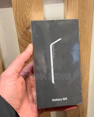 New Samsung Galaxy S25 256 GB Black