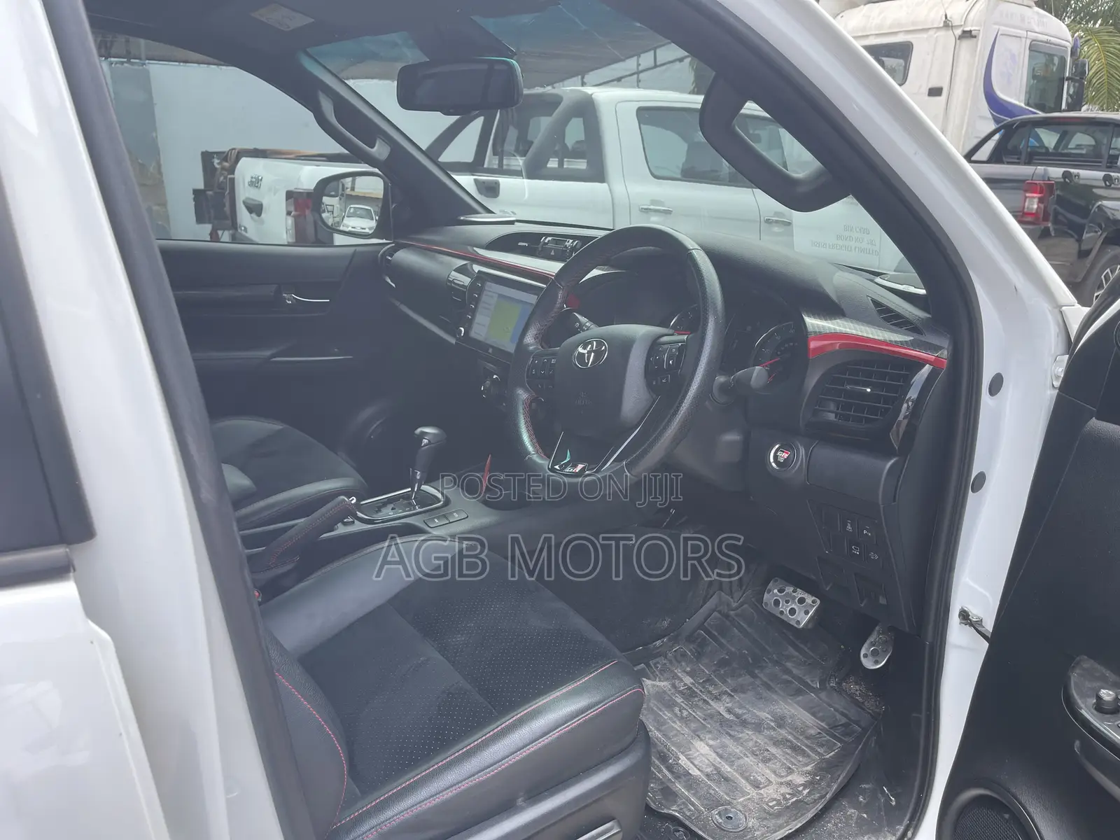 Toyota Hilux Revo Double Cab Deisel 2.8 AWD 2020 White