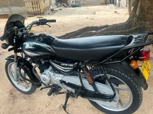 Bajaj Boxer 125 2025 Black