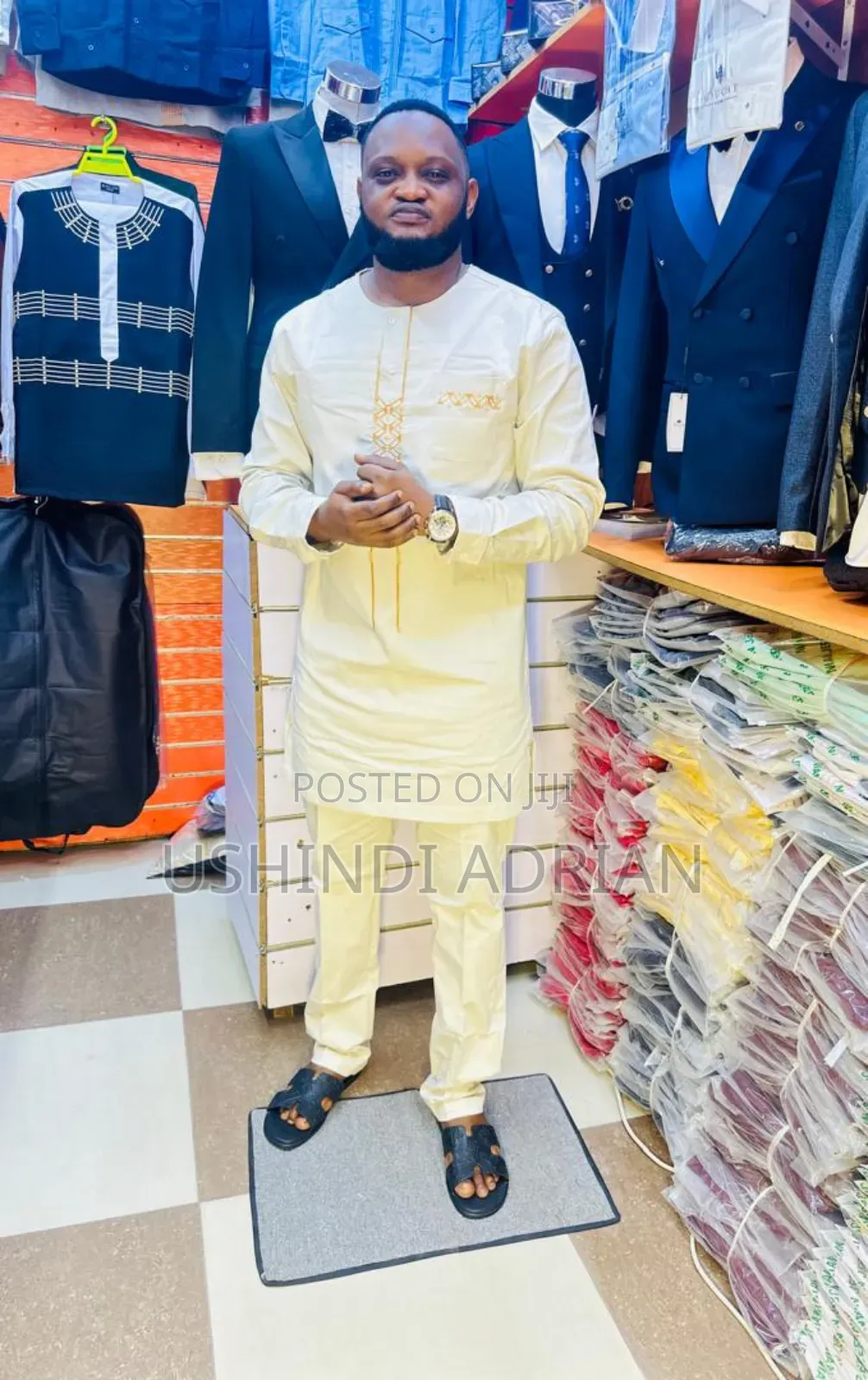 Seneta Ya Kisasa Ya Kiume (African Senator Set)