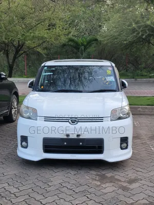 Toyota Corolla Rumion 2009 White